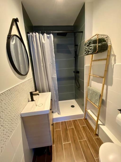 Studio D'Hotes Avec Piscine « Le Clos N°6 » Cormicy Buitenkant foto