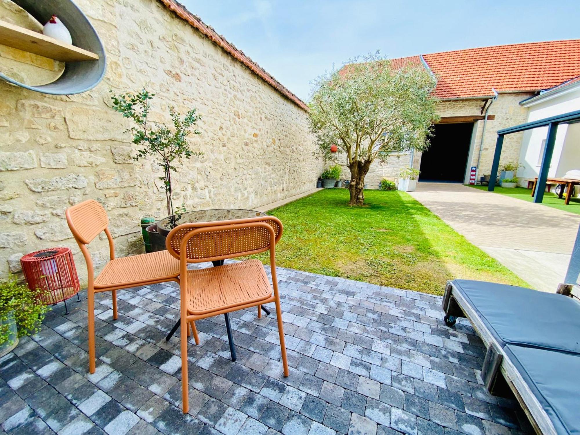 Studio D'Hotes Avec Piscine « Le Clos N°6 » Cormicy Buitenkant foto