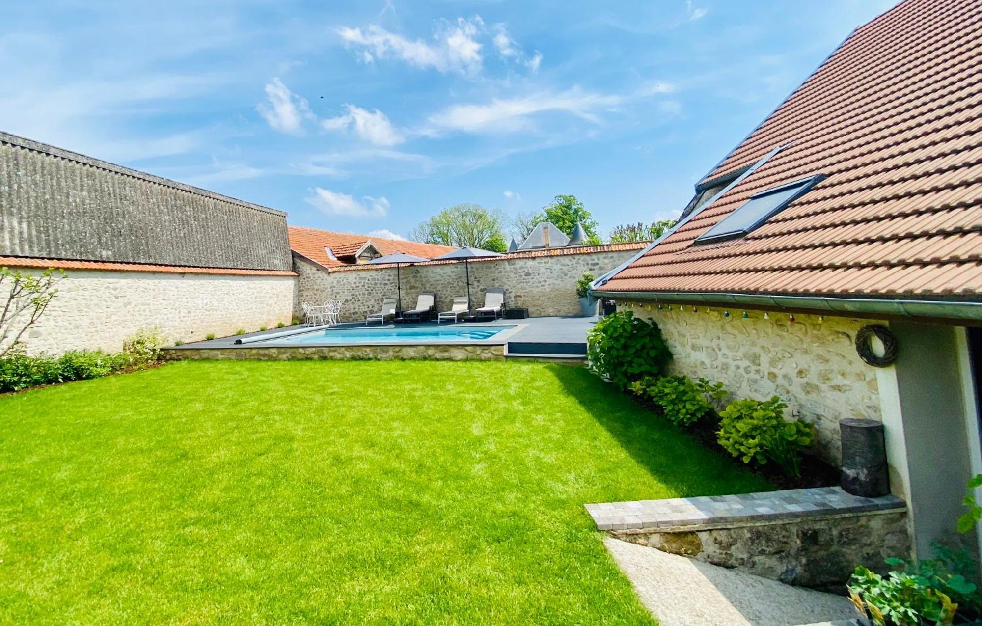 Studio D'Hotes Avec Piscine « Le Clos N°6 » Cormicy Buitenkant foto
